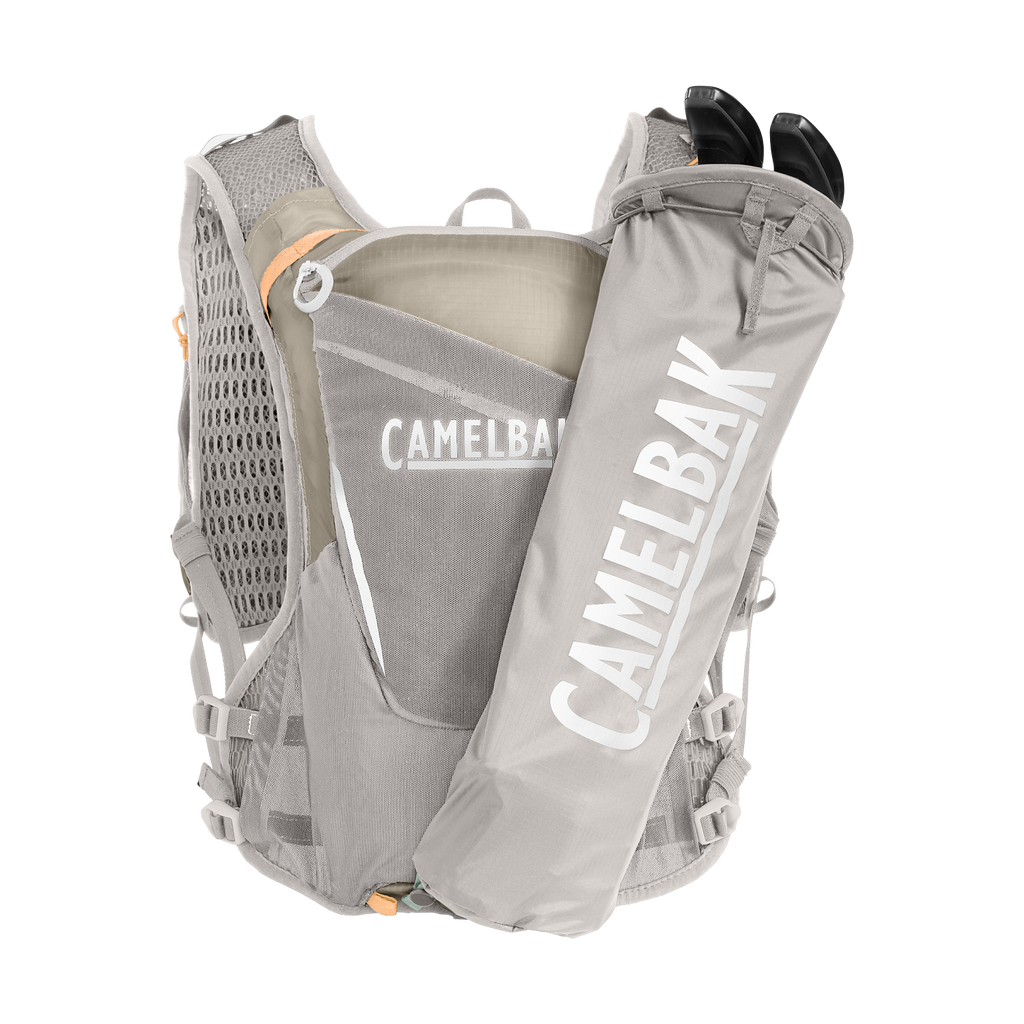 CamelBak Women's Zephyr™ Pro Vest with Two 17 oz Quick Stow™ Flasks