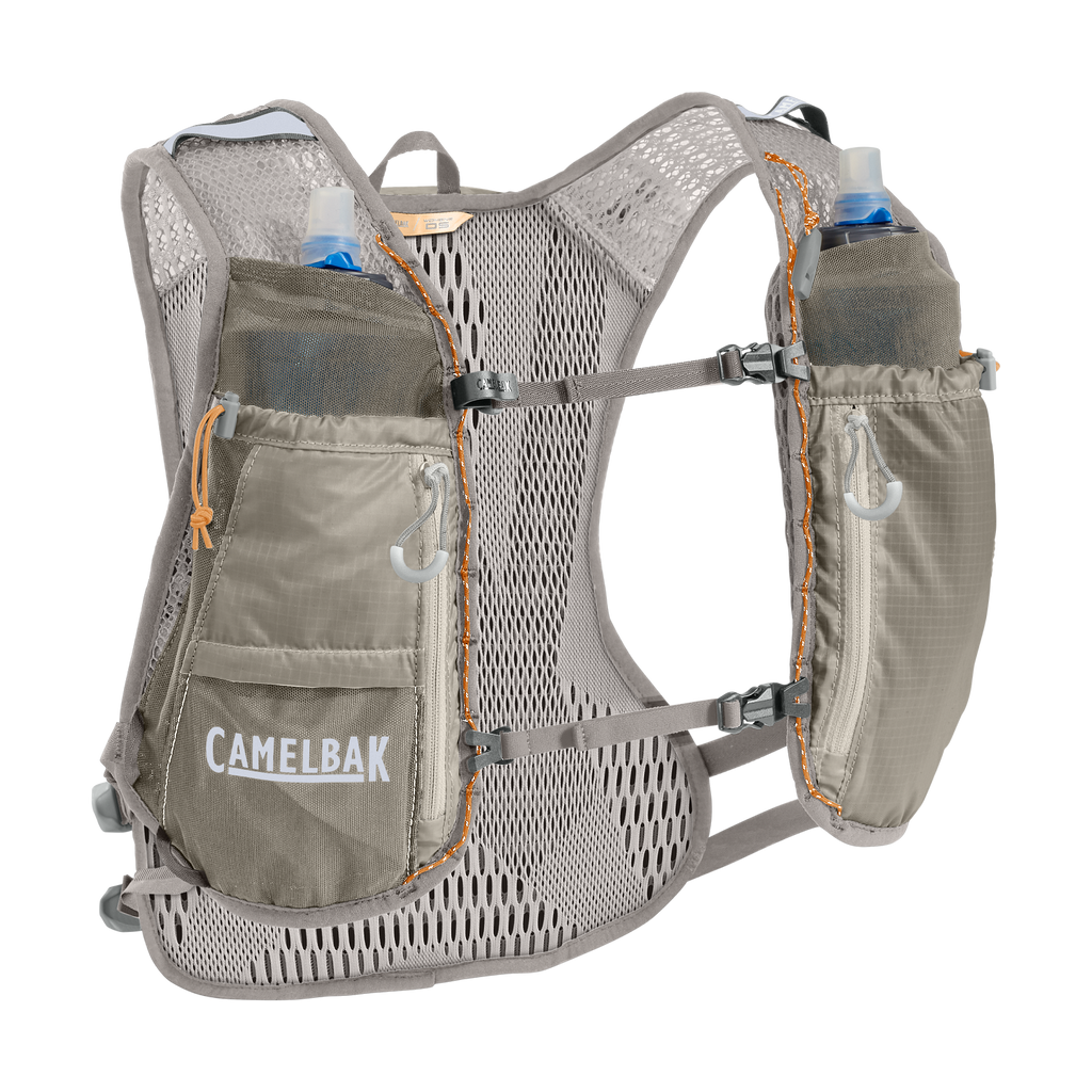 CamelBak Women's Zephyr™ Pro Vest with Two 17 oz Quick Stow™ Flasks