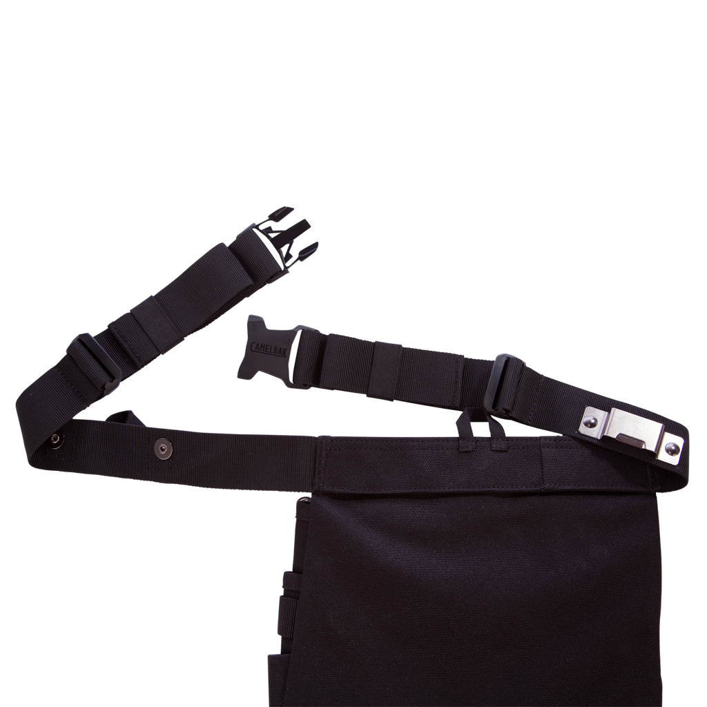 CamelBak Pro 17 oz 4-Pocket Tool Belt