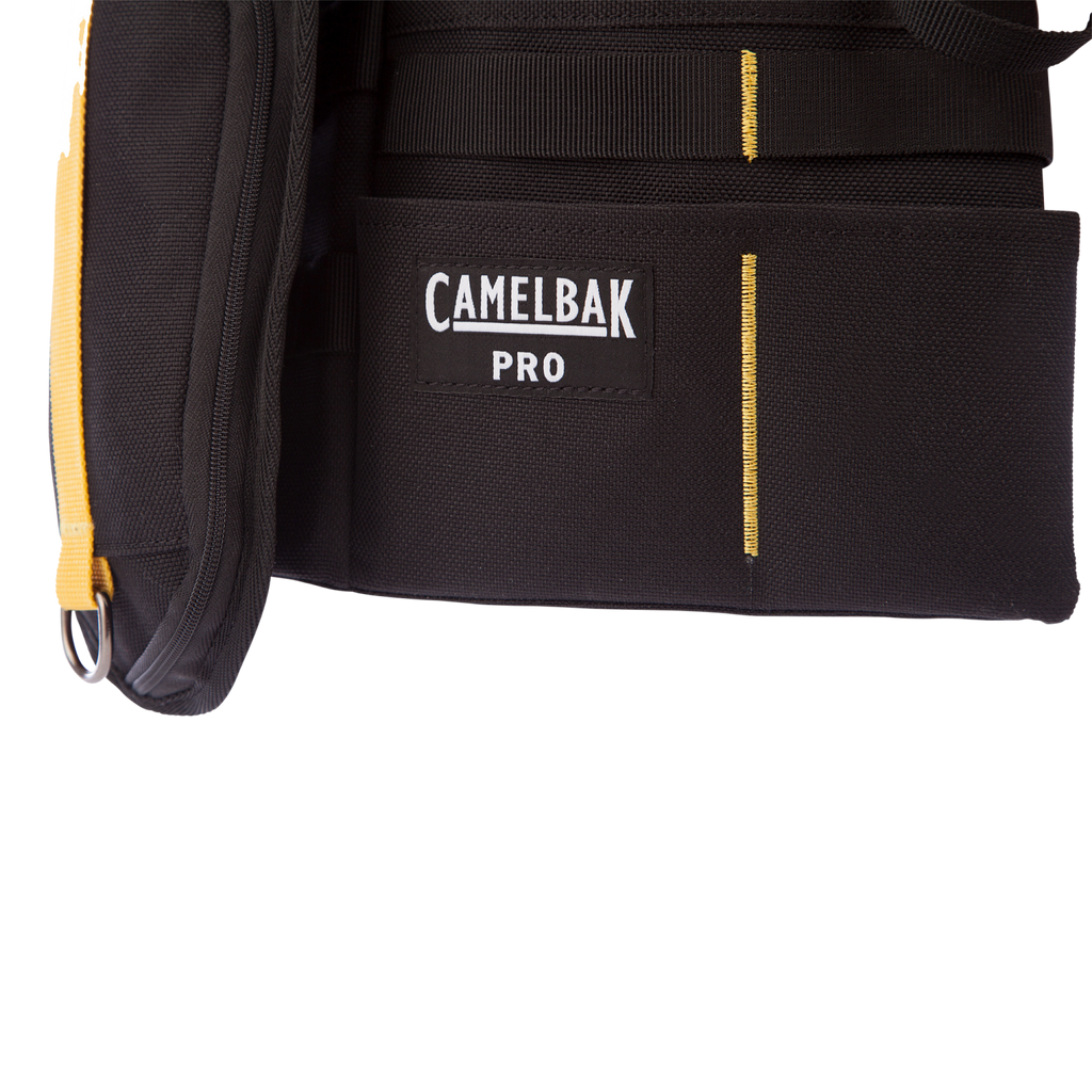 CamelBak Pro 17 oz 4-Pocket Tool Belt